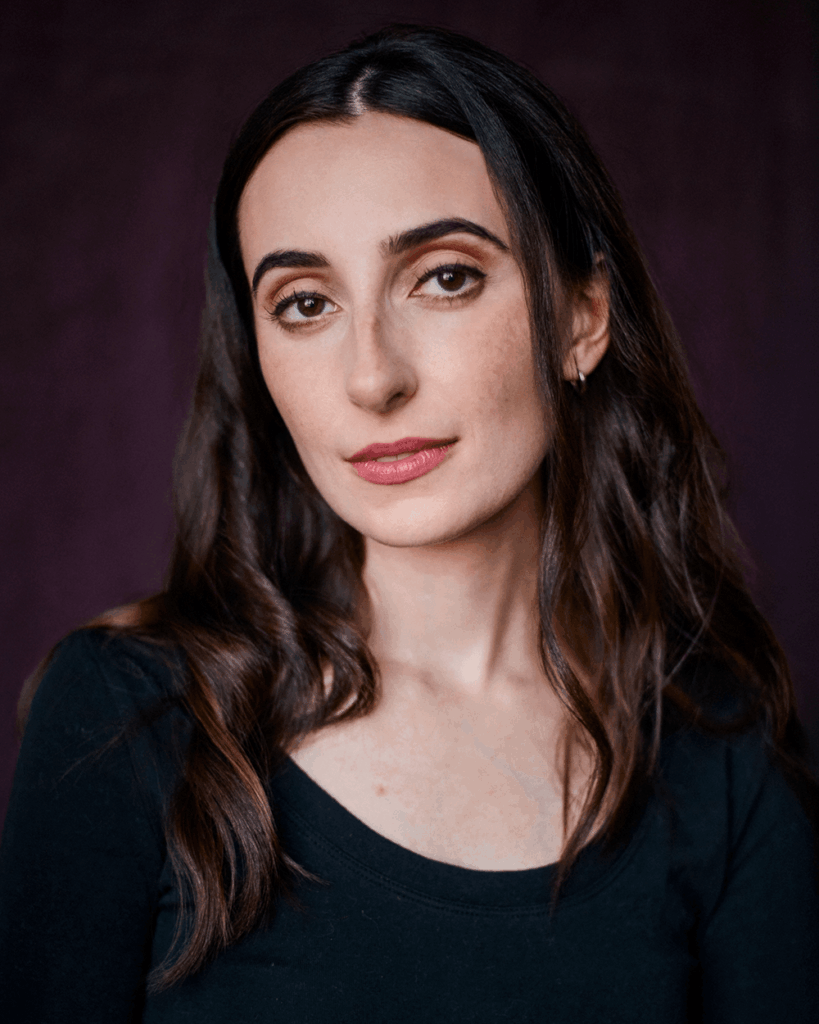 Headshot of Emily Warren